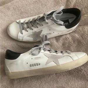 Original Woman's Super Star With black heal tab and metal stud lettering